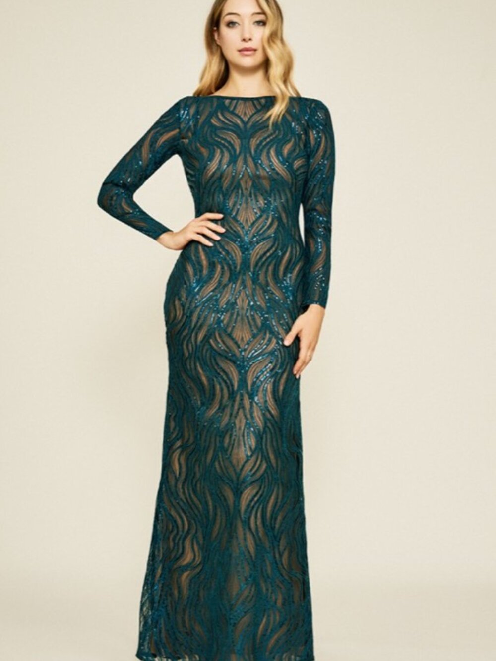 Tadashi Shoji Cerulean Sequin Gown 2X (18Q) – NWT – Stunning Color